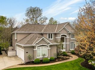 10863 Cedar Niles Cir, Olathe, KS 66061