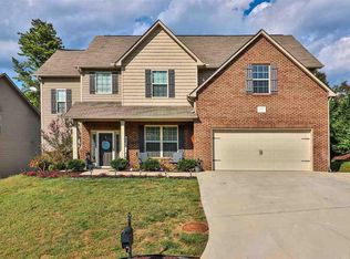 806 Concord Crossing Ln, Knoxville, TN 37934