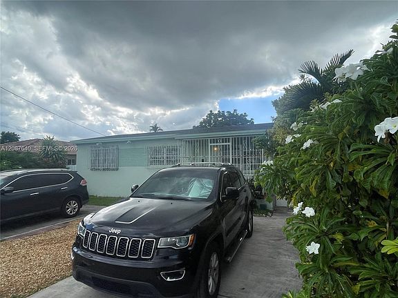 2nd image of 3430 SW 89th Ave