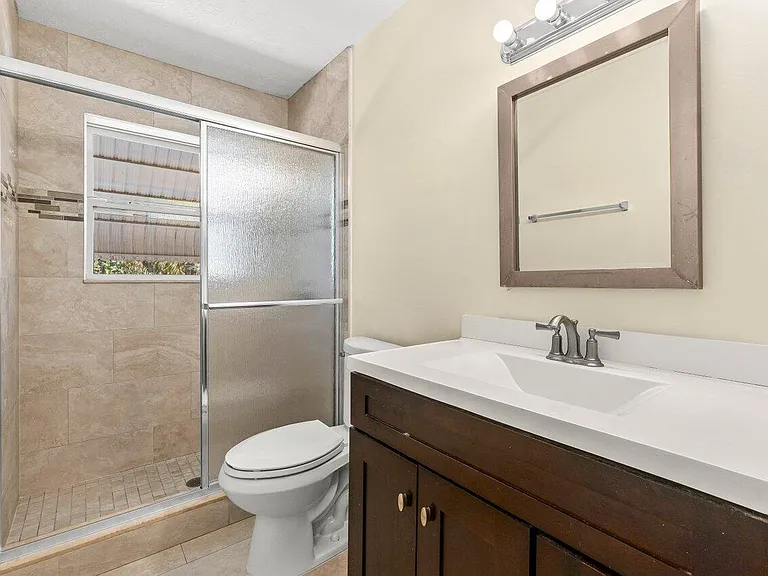 640 Jaeger Dr — Photo 16