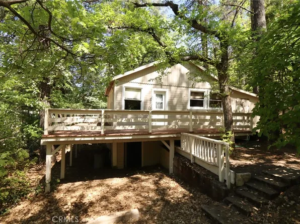 10537 Foothill Rd, Loch Lomond, CA 95461