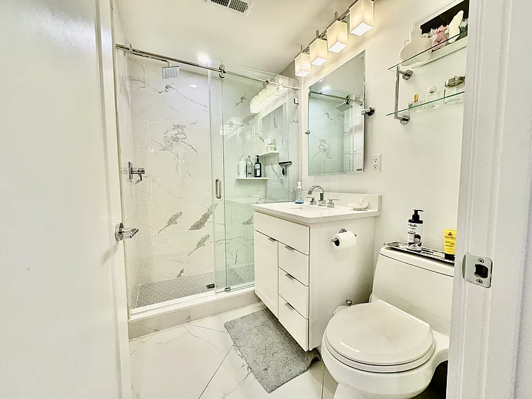 49 Rogers St #3A — Photo 9