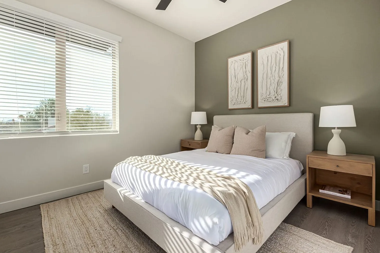 2 bed, 2.0 bath, 1162 sqft, $3,491 — Photo 3