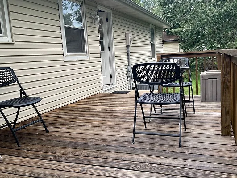 131 N Fairwood Ave — Photo 30