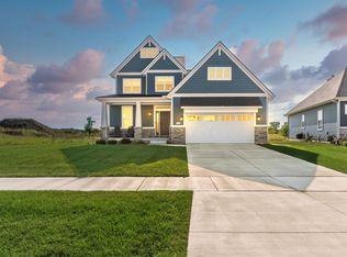 233 Campolina St, Chelsea, MI 48118