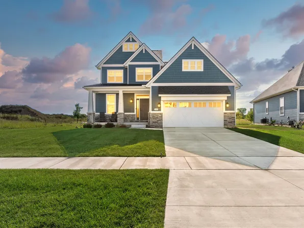 233 Campolina St, Chelsea, MI 48118