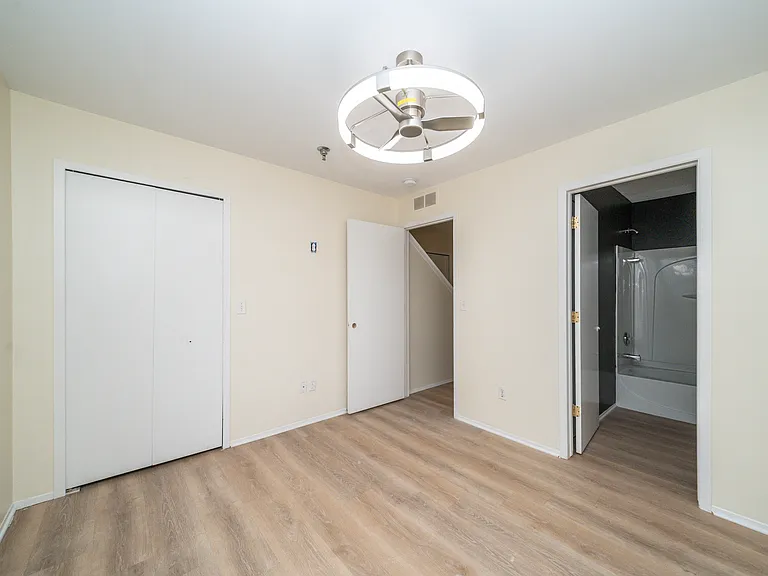 23221 Cornerstone Village Dr — Photo 17