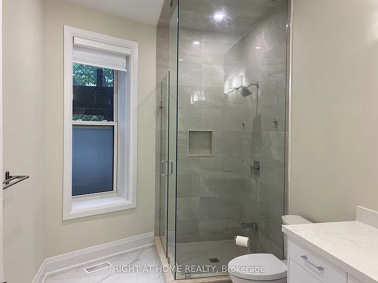 88 Brunswick Ave #1 — Photo 4