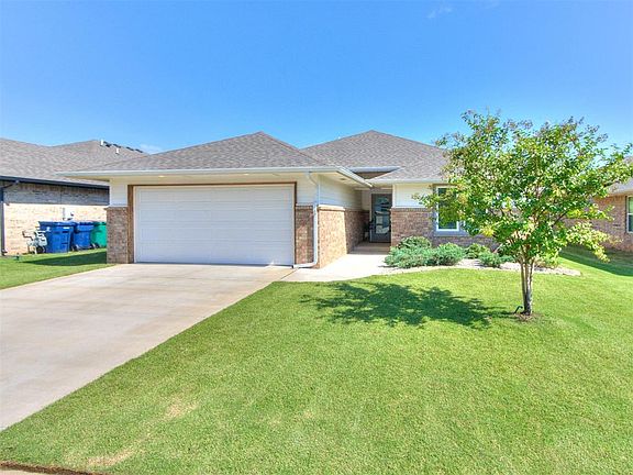 4th image of 9109 NW 120th St