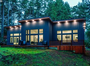 59492 Seven Devils Rd, Bandon, OR 97411