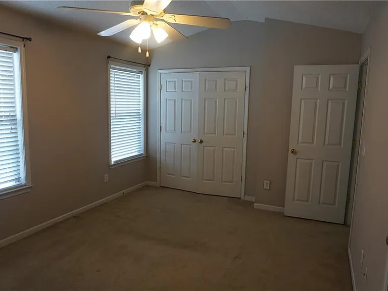 71 Highoak Dr NE #13 — Photo 20