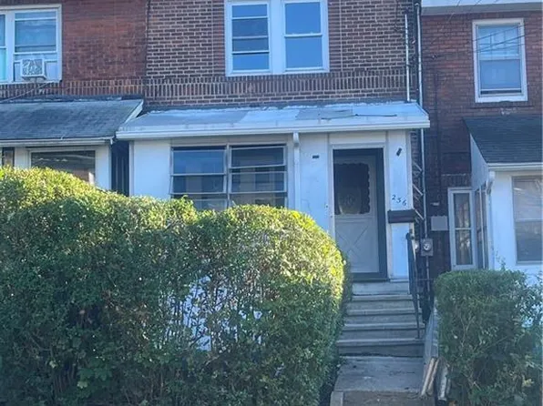 236 Wood Street, Waterbury, CT 06704
