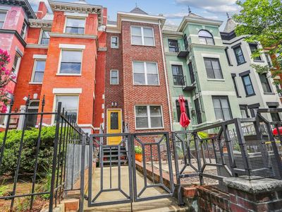 1319 Harvard St NW APT 1, Washington, DC, 20009