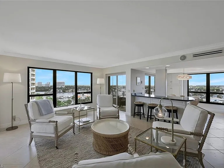 4451 Gulf Shore Blvd N #1205 — Photo 3