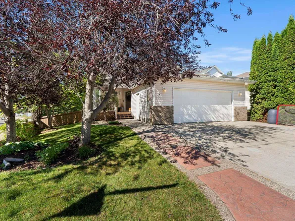 2 Westwood Wynd, Fort Saskatchewan, AB T8L 4L3