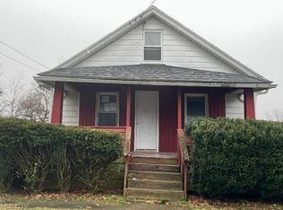 702 Hogue Ave, Akron, OH 44310