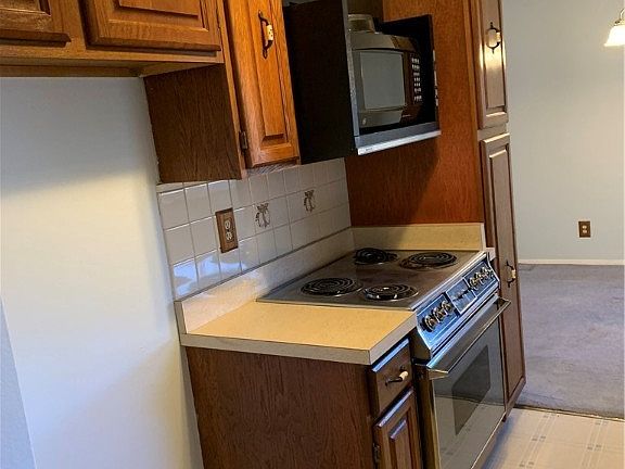 4th image of 5612 Copley Cir