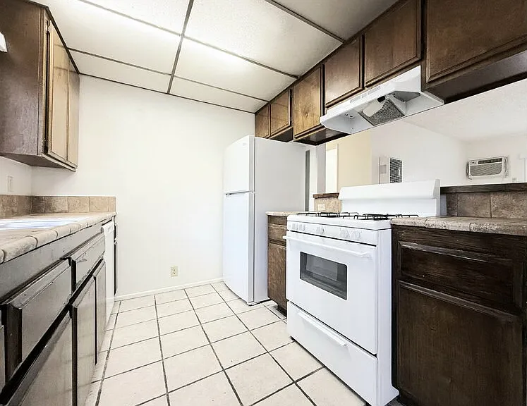 11057 Ferina St #208 — Photo 6