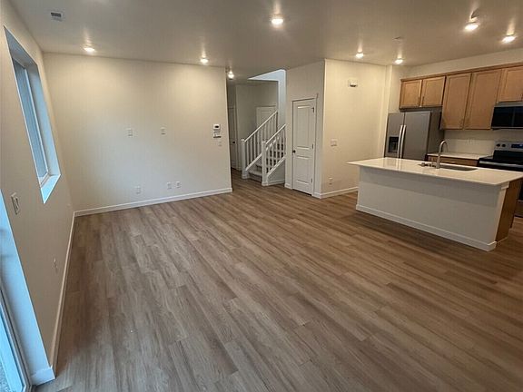 3rd image of 5150 87th Drive NE #061