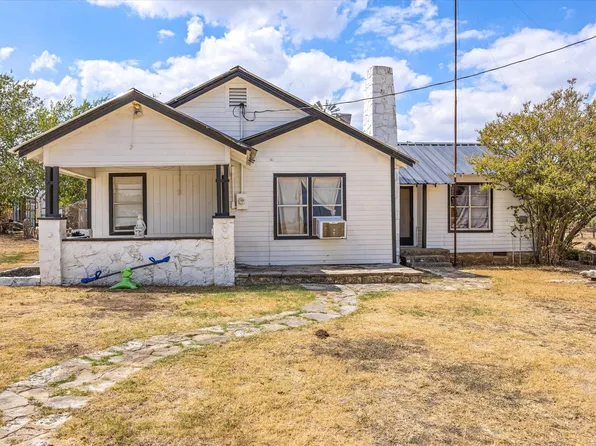 234 County Road 127, Carlton, TX 76436
