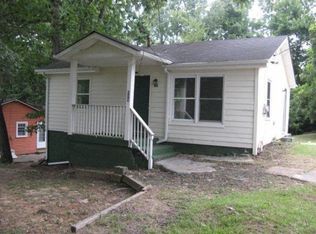 229 Clayton St, Fairburn, GA 30213