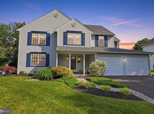 50 Copperleaf Dr, Newtown, PA 18940