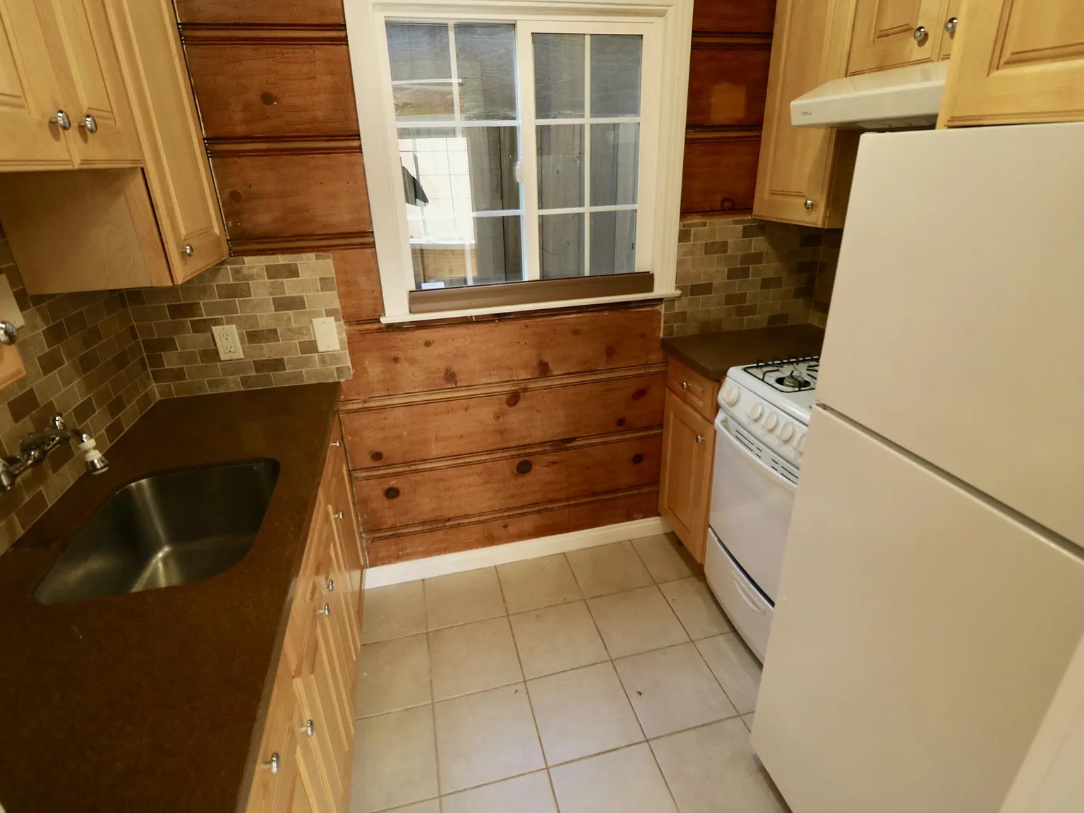 Studio, 400 sqft, $2,150 — Photo 4
