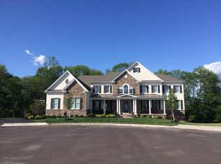 106 Abraham Dr, Newtown, PA 18940