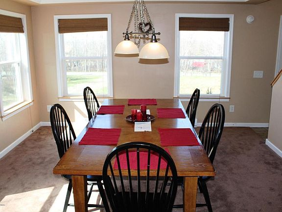 5th image of 146 Kiowa Ln