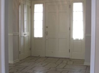 400 Castlewood Ct, Johnson City, TN 37601