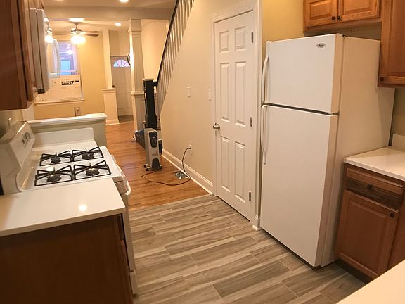1714-n-newkirk-st-5