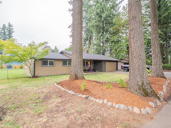 4th image of 13417 NE 49th St