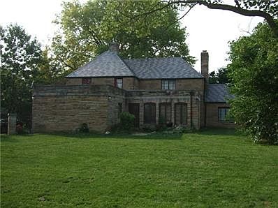Exterior Back.