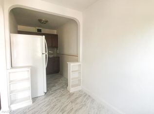 105 Saint Laurence Rd, Upper Darby, PA 19082