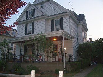 2nd image of 17 Mansfield Pl