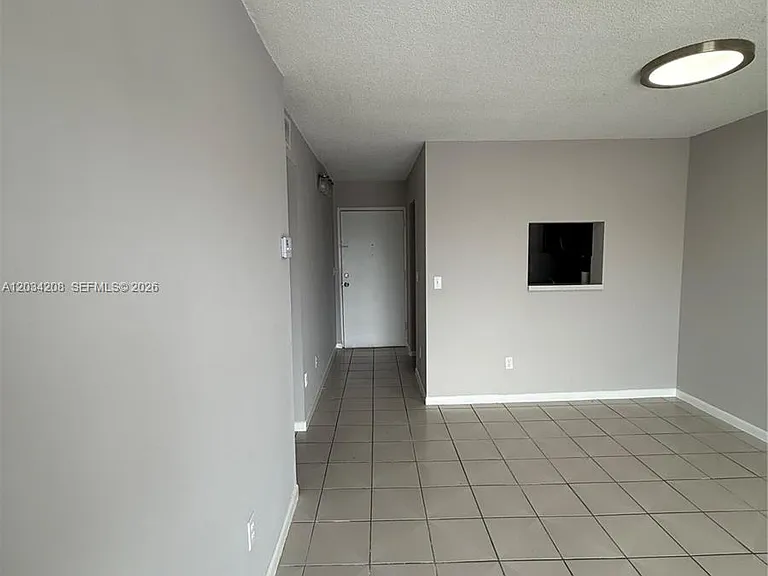 6820 W Flagler St #407 — Photo 24
