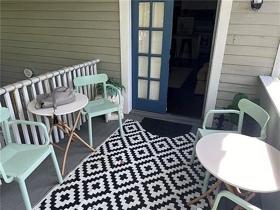 2nd image of 1029 Leontine St