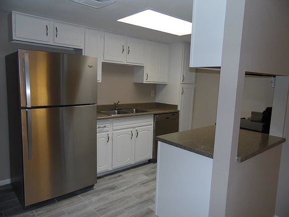 5th image of 6816 N 35th Ave Unit A