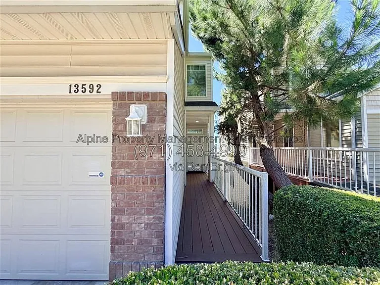 13592 SW Mapleview Ln — Photo 2