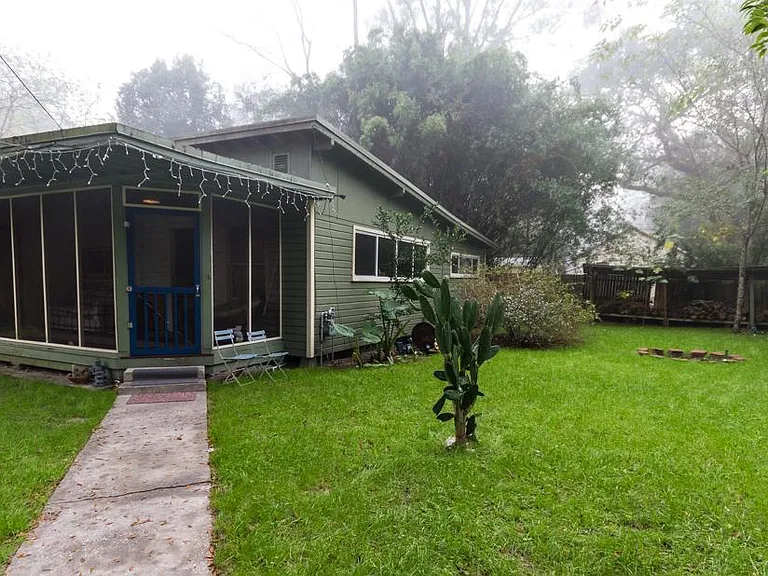3115 NW 8th St — Photo 5