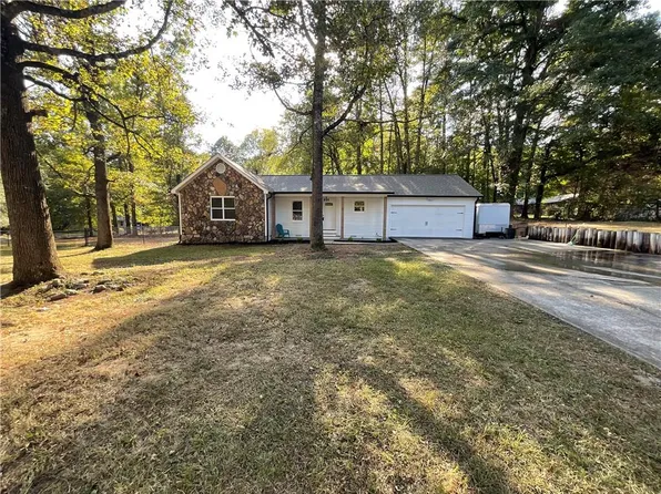 70 Ridgewood Trl, Stockbridge, GA 30281