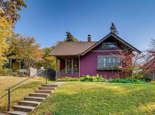 2154 Knapp St, Saint Paul, MN 55108