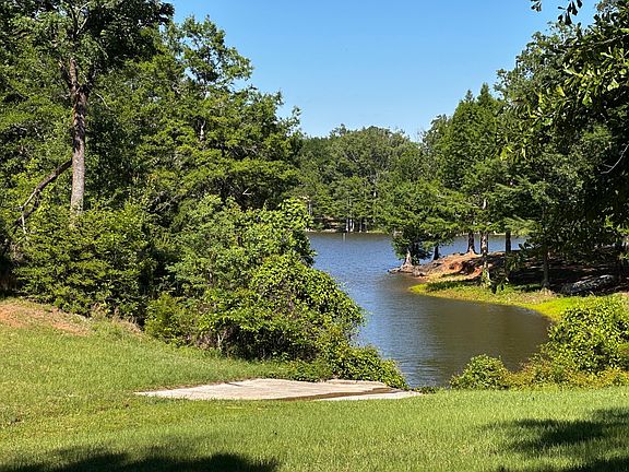 3rd image of 0 Emery Ln