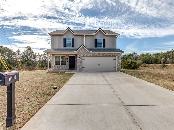 2nd image of 1219 Merritt Hill Trl