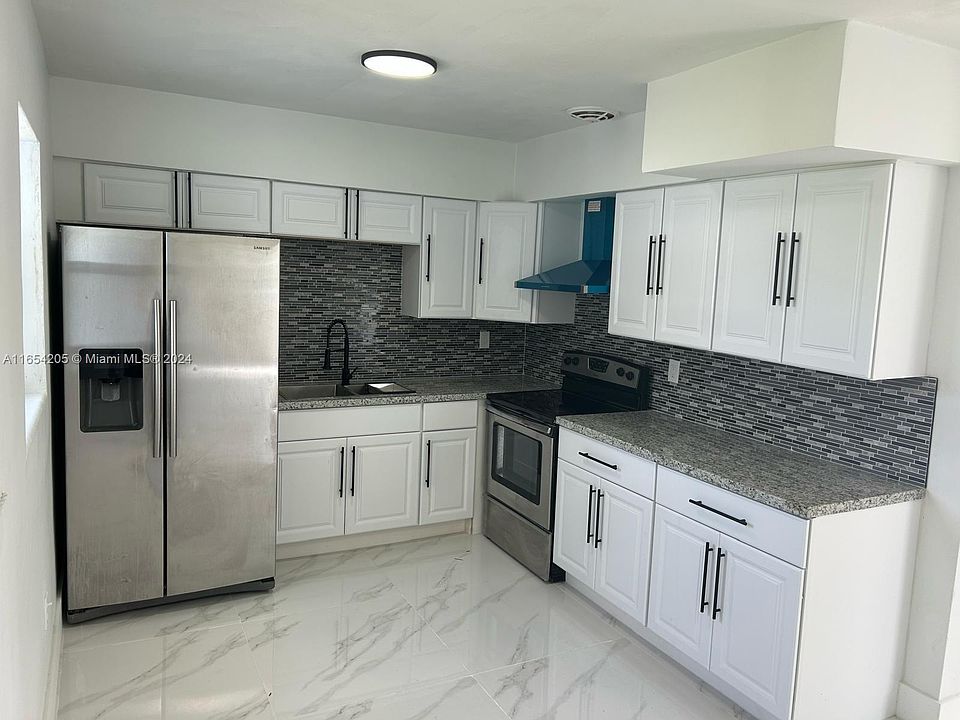 2nd image of 3565 NW 80th Ter
