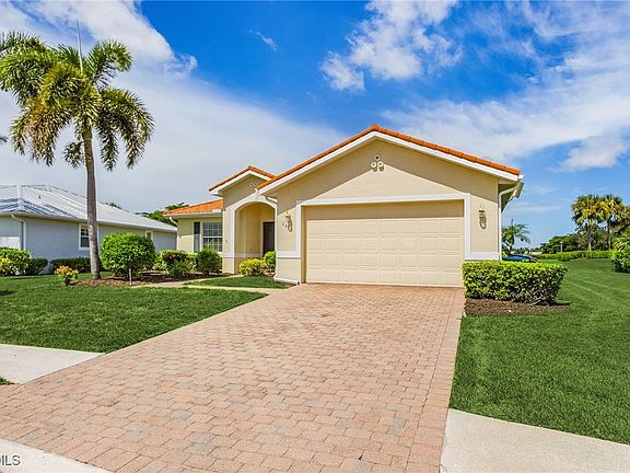 4th image of 2439 Ashbury Cir