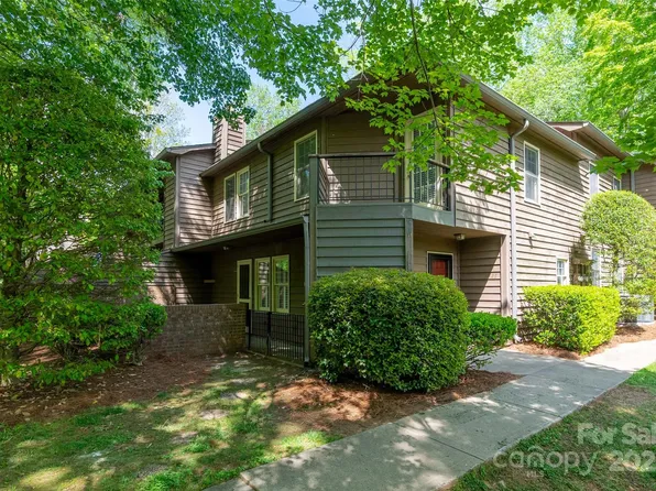 3625 Colony Crossing Dr, Charlotte, NC 28226