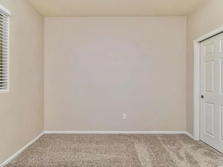 102 W Camino Cuesta Abajo — Photo 14
