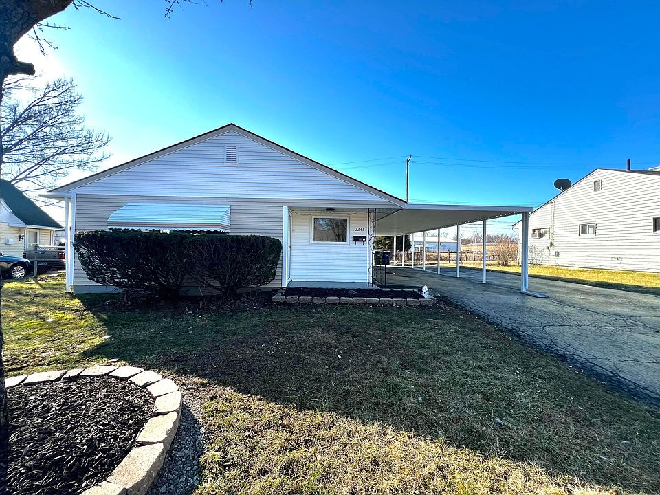 1st image of 2245 Barry Dr