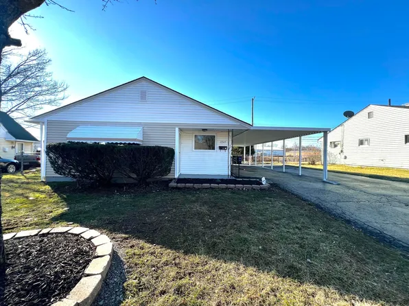 2245 Barry Dr, Columbus, OH 43211